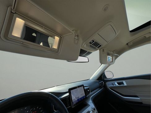 Used 2023 Ford Explorer XLT w/ Equipment Group 202A image 26