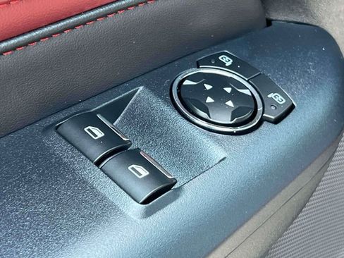 Used 2025 Ford Mustang GT Premium RWD image 16
