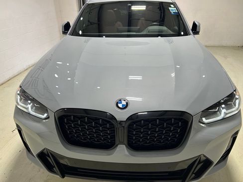 Used 2024 BMW X4 xDrive30i AWD/4WD image 9