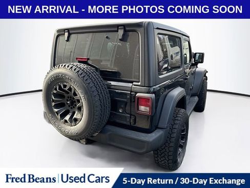 Used 2019 Jeep Wrangler Sport image 5