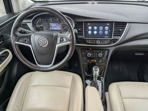 Used 2019 Buick Encore Essence image 25