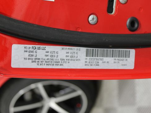 Used 2016 Dodge Challenger R/T image 36