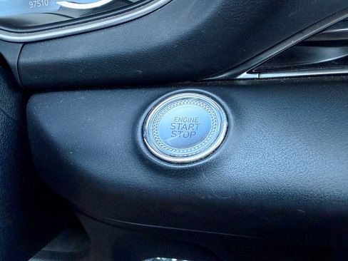 Used 2021 Genesis GV80 2.5T image 25