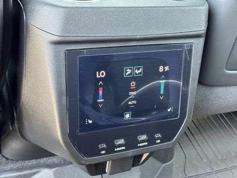New 2026 GMC Yukon XL AT4 Ultimate w/ LPO, Floor Liner Package AWD/4WD image 27