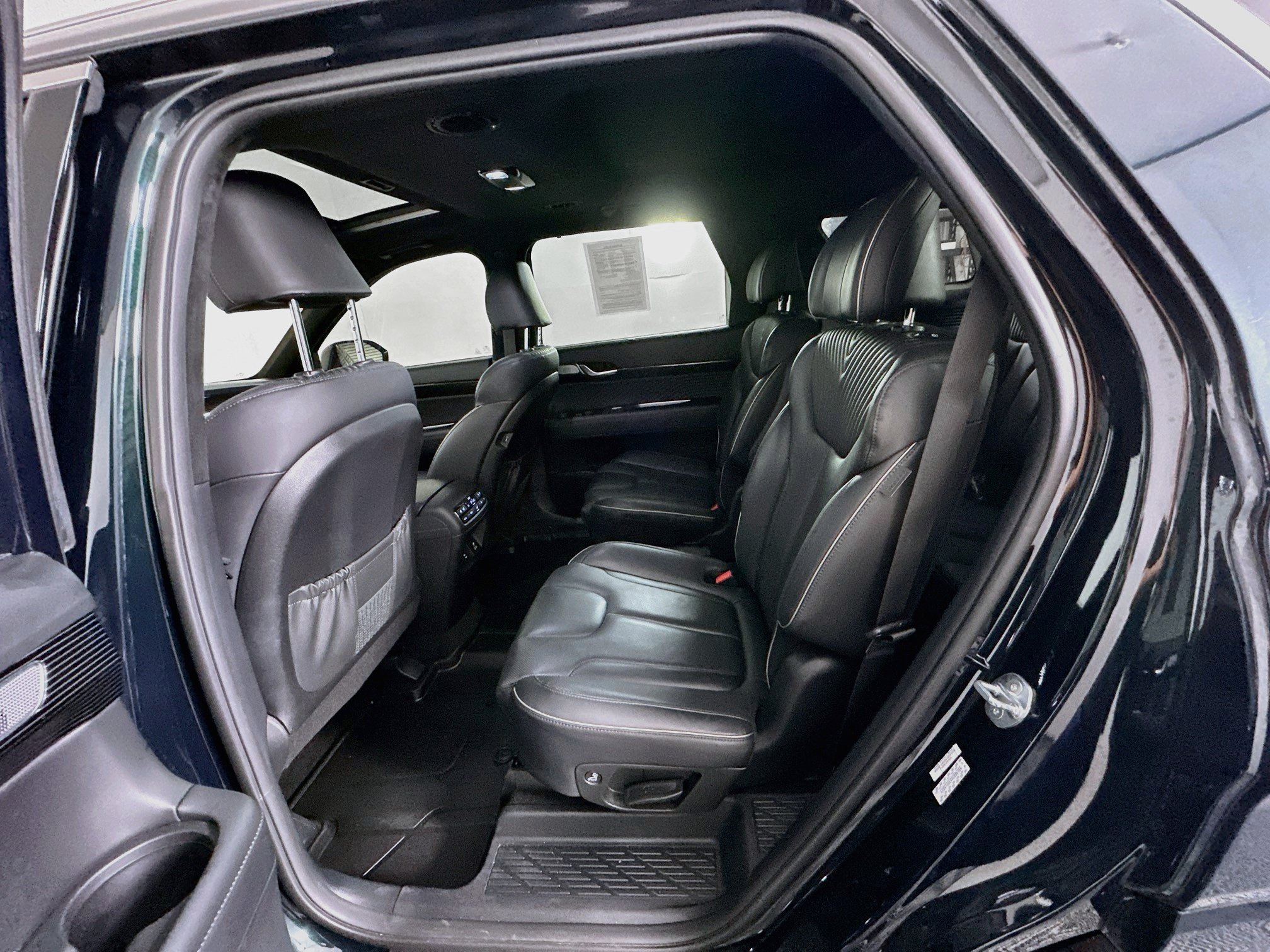 Used 2024 Hyundai Palisade Calligraphy AWD/4WD image 27