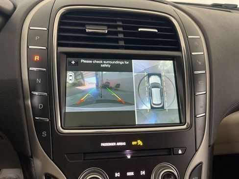 Used 2019 Lincoln Nautilus Reserve AWD/4WD image 69