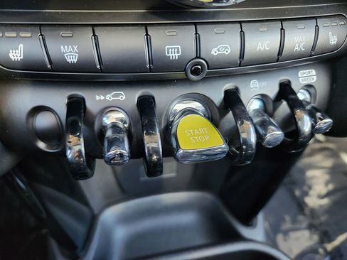 Used 2023 MINI Cooper SE image 24