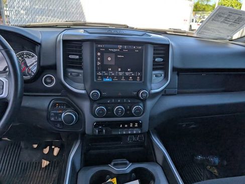 Used 2023 RAM 1500 Big Horn AWD/4WD image 3