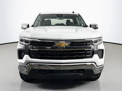 Used 2026 Chevrolet Silverado 1500 LT AWD/4WD image 2