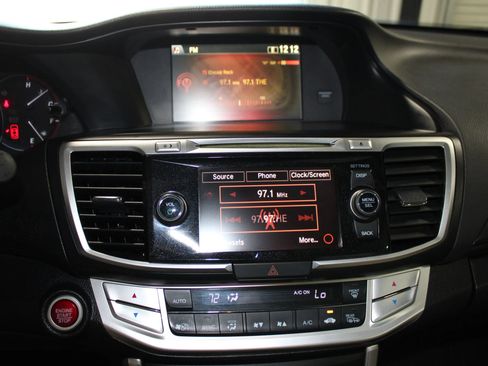 Used 2014 Honda Accord EX-L image 18