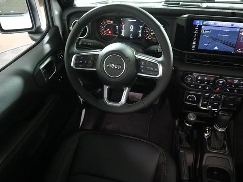 New 2026 Jeep Wrangler Sahara AWD/4WD image 16