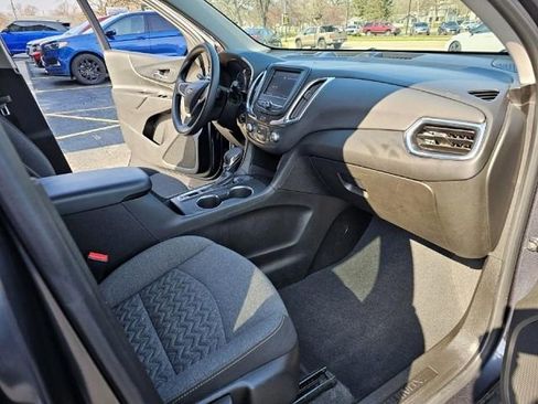 Used 2022 Chevrolet Equinox LT image 27