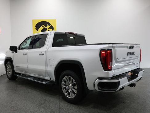 Used 2021 GMC Sierra 1500 Denali AWD/4WD image 9