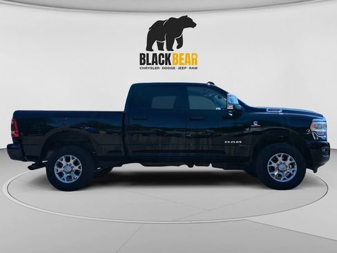 Used 2024 RAM 2500 Laramie w/ Safety Group AWD/4WD image 2