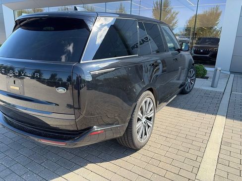 Certified 2023 Land Rover Range Rover SE AWD/4WD image 5