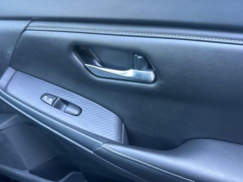 Used 2024 Nissan Sentra SV w/ All-Weather Package FWD image 17