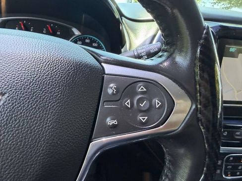 Used 2018 Chevrolet Traverse LT AWD/4WD image 27