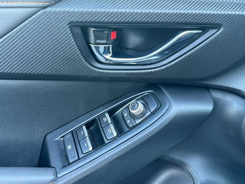 Certified 2025 Subaru Crosstrek 2.5i Limited w/ Crosstrek Mirror Package image 13