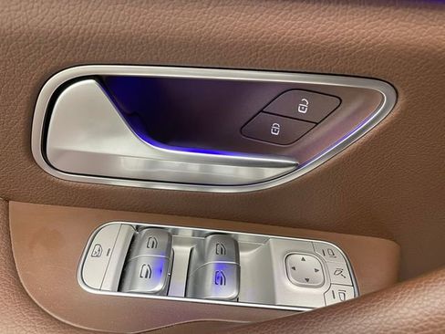 Used 2024 Mercedes-Benz GLE 350 4MATIC image 37