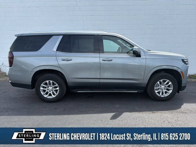 Used 2025 Chevrolet Tahoe LT AWD/4WD image 2