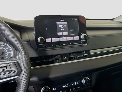 Used 2022 Mitsubishi Outlander SEL Black Edition image 18