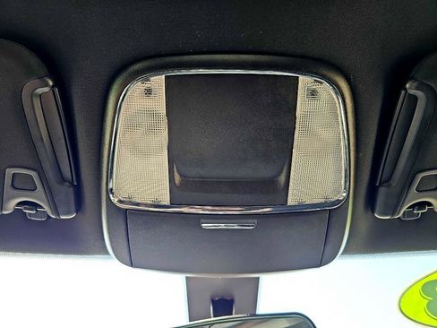 Used 2023 Dodge Charger SXT image 35