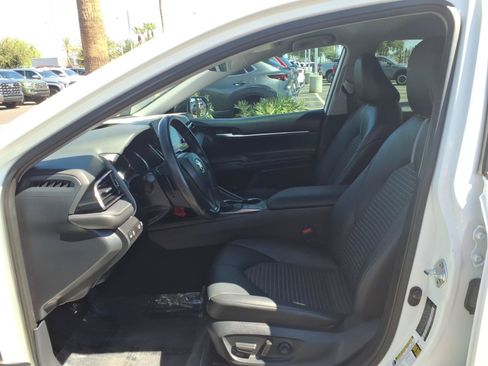 Certified 2023 Toyota Camry SE FWD image 15