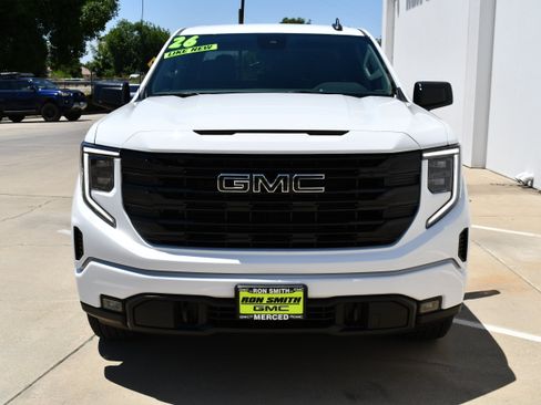 Used 2026 GMC Sierra 1500 Elevation w/ LPO, Elevation Black Package RWD image 3