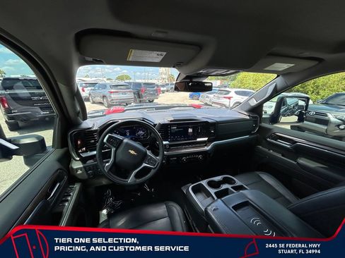 Used 2024 Chevrolet Silverado 2500 LT AWD/4WD image 28