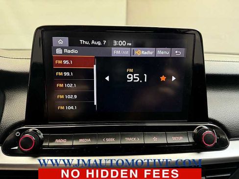 Used 2022 Kia Forte LXS image 22