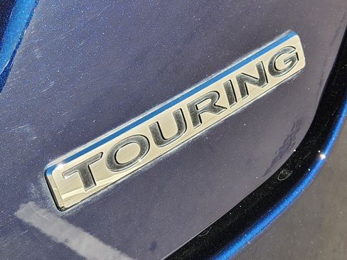 Certified 2024 Honda Pilot Touring image 12