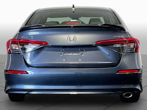 Used 2024 Honda Civic Sport image 5