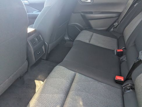 Certified 2025 Nissan Rogue SV image 15