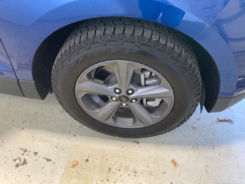 Used 2023 Ford Edge SEL w/ Sport Appearance Package image 11