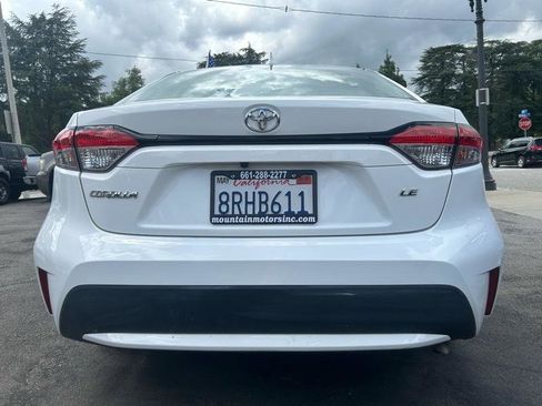Used 2020 Toyota Corolla LE w/ Carpet Mat Package (TMS) image 4