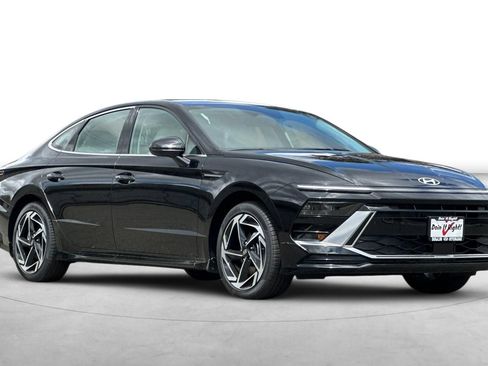 New 2026 Hyundai Sonata SEL FWD image 8