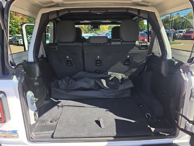 Used 2024 Jeep Wrangler Unlimited AWD/4WD image 24