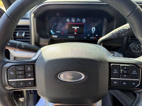 Used 2026 Ford F350 Platinum w/ FX4 Off-Road Package AWD/4WD image 15