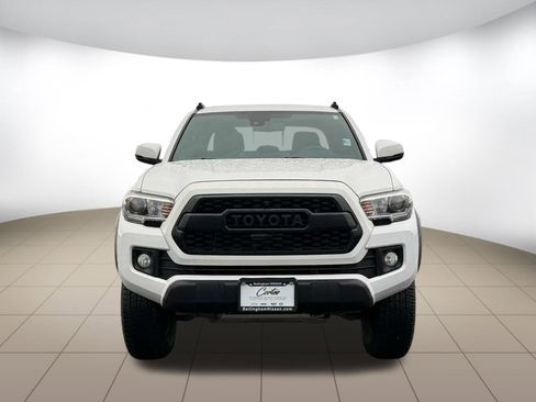 Used 2019 Toyota Tacoma SR5 image 2