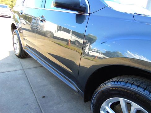 Used 2017 Chevrolet Equinox LS AWD/4WD image 64
