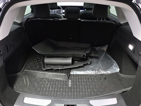 New 2026 Lincoln Nautilus Premier w/ Equipment Group 102A AWD/4WD image 19