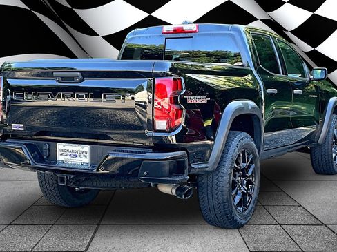 Used 2024 Chevrolet Colorado Trail Boss w/ LPO, Dark Essentials Package AWD/4WD image 2