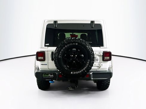 Used 2023 Jeep Wrangler Unlimited w/ Sun & Screen Package image 7
