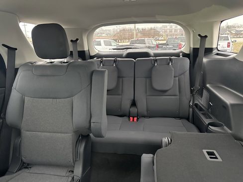 Used 2026 Ford Explorer Active image 12