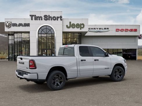 New 2026 RAM 1500 Express AWD/4WD image 4