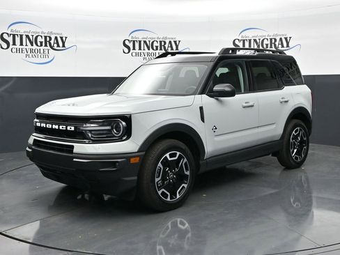 Used 2024 Ford Bronco Sport Outer Banks AWD/4WD image 3