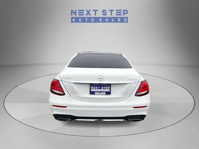 Used 2018 Mercedes-Benz E 300 4MATIC image 7