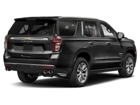 Used 2021 Chevrolet Tahoe High Country w/ Premium Package AWD/4WD image 2