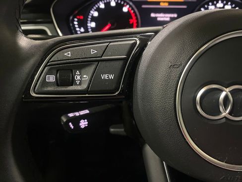 Used 2021 Audi A4 2.0T Premium w/ Convenience Package image 9