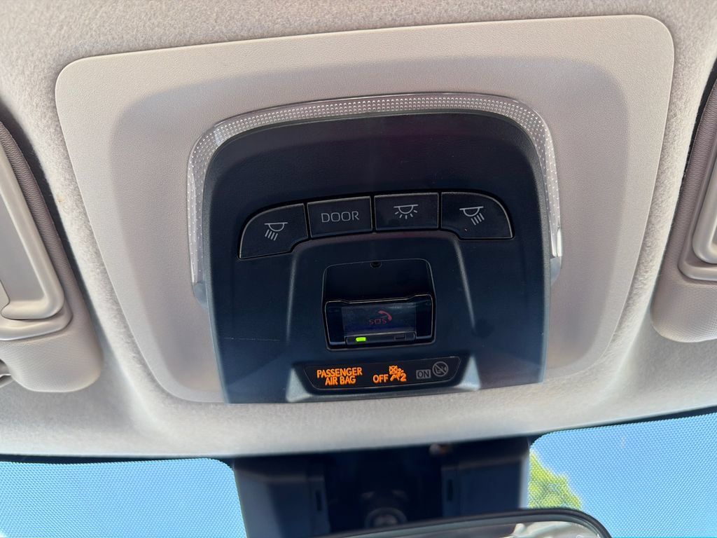 Used 2024 Toyota Corolla LE FWD image 34